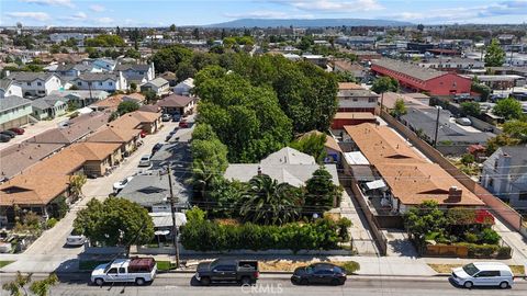 Photo of 4302 W 106th ST, Inglewood, CA 90304 (MLS # PW26119512)