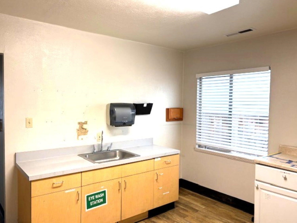 19942 19942 Lake Chabot