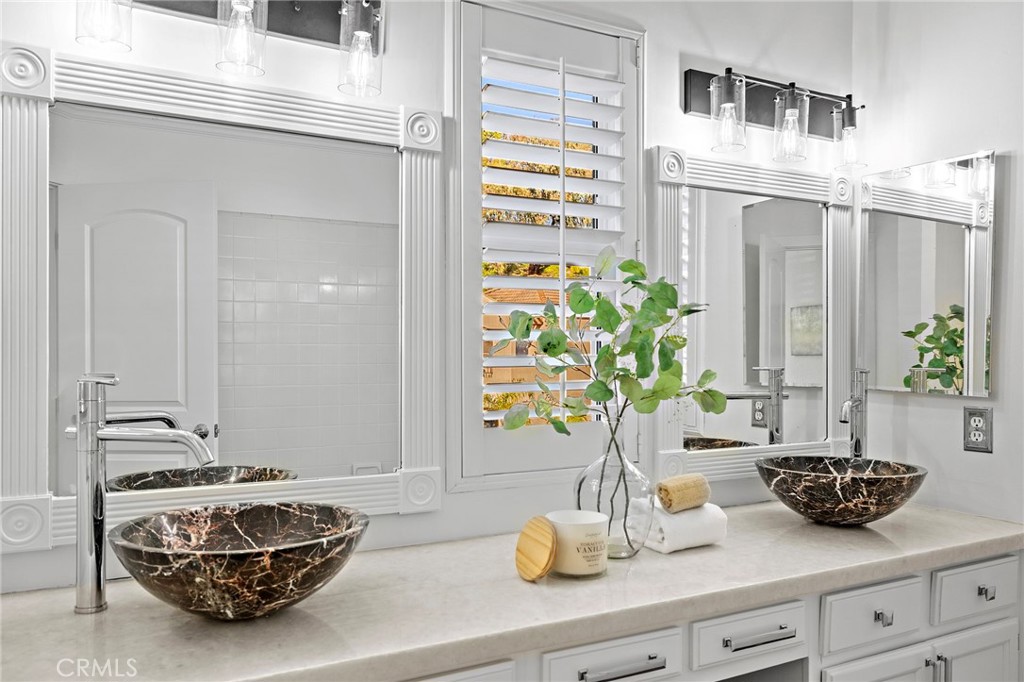 Villagio (VIL) - Residential