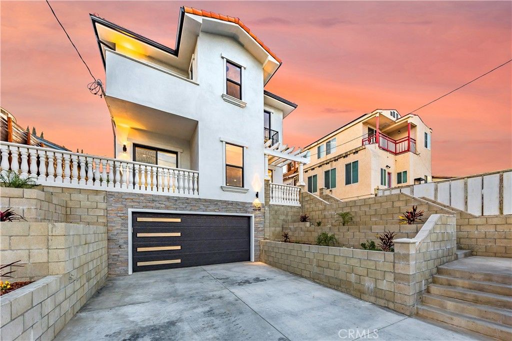 Photo of 7156 Mooney Dr, Rosemead, CA 91770 (MLS # TR26063464)