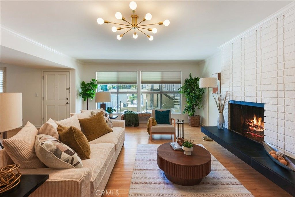 Photo of 4312 Babcock Ave #3, Studio City, CA 91604 (MLS # SR26063200)