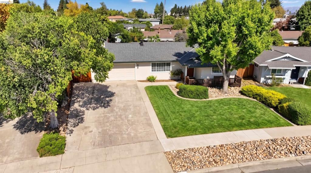 1387 Vallejo Dr