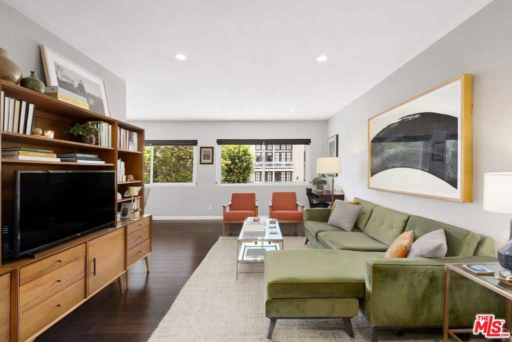 Photo of 1722 Brockton Avenue #16, Los Angeles, CA 90025 (MLS # 26850675)