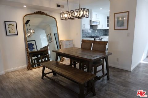 Photo of 944 Palm Avenue #2, West Hollywood, CA 90069 (MLS # 26651201)