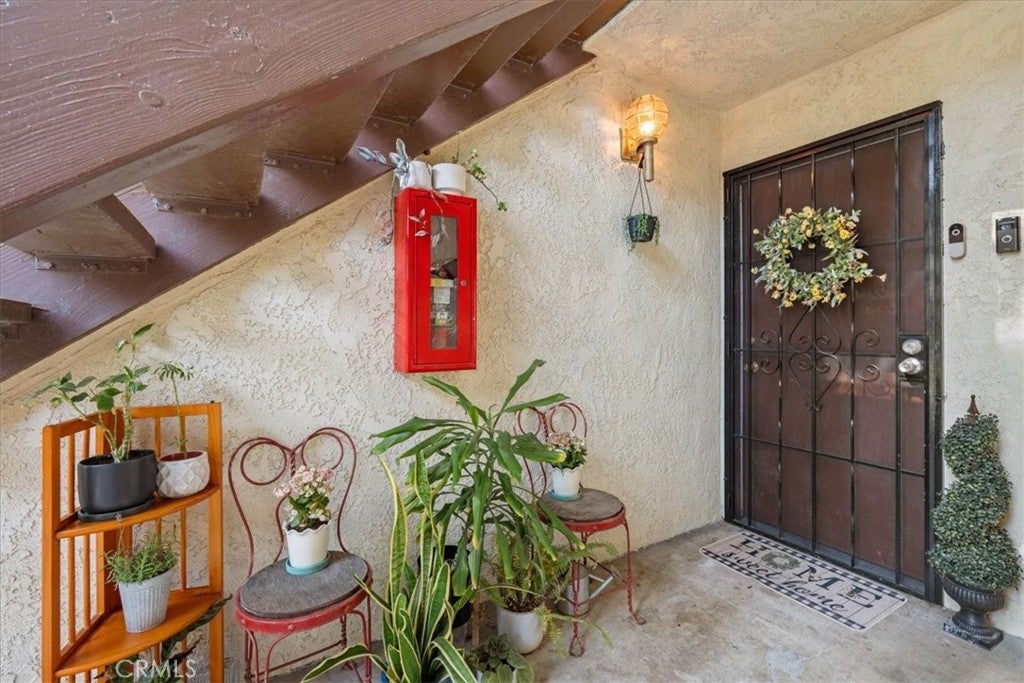 711 W 1st St #104 ST, Santa Ana CA 92701