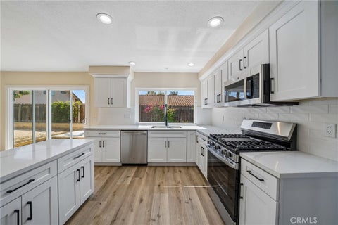 Tiny photo for 2766 Loyola ST, Riverside, CA 92503 (MLS # IV26196684)