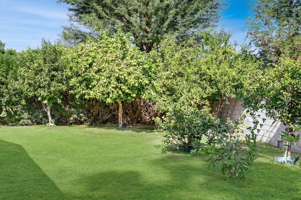 Magnesia Falls Cove - Residential