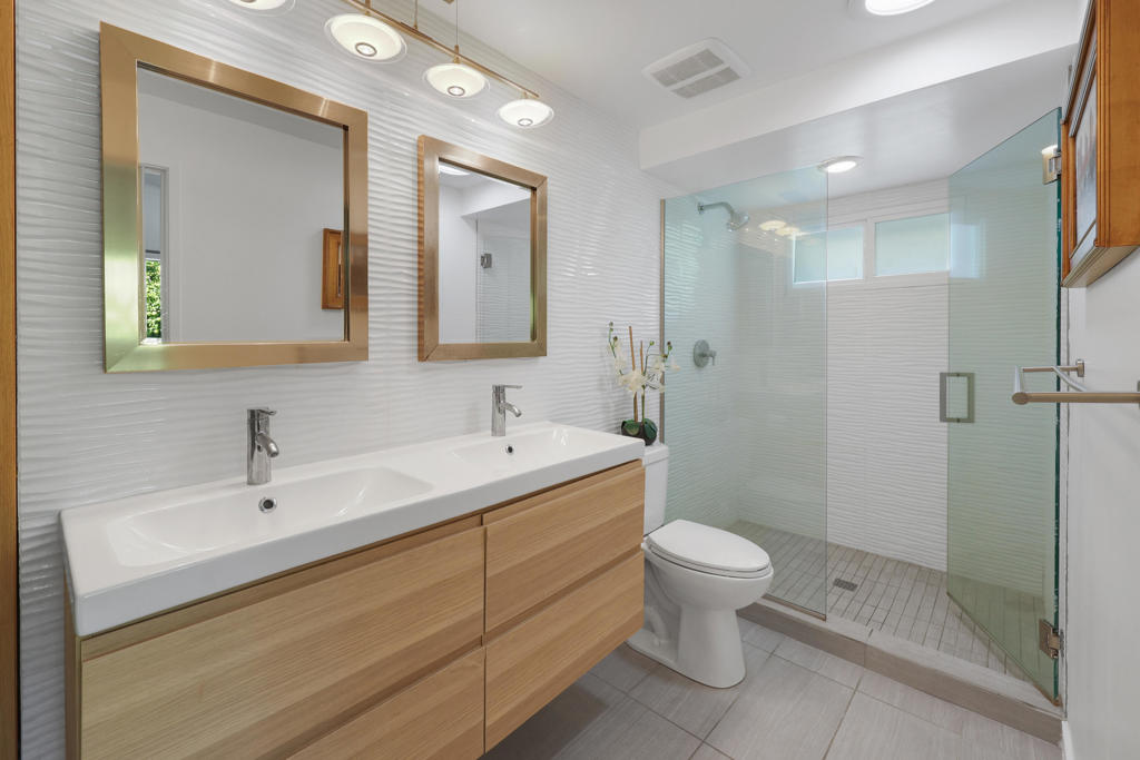 Magnesia Falls Cove - Residential