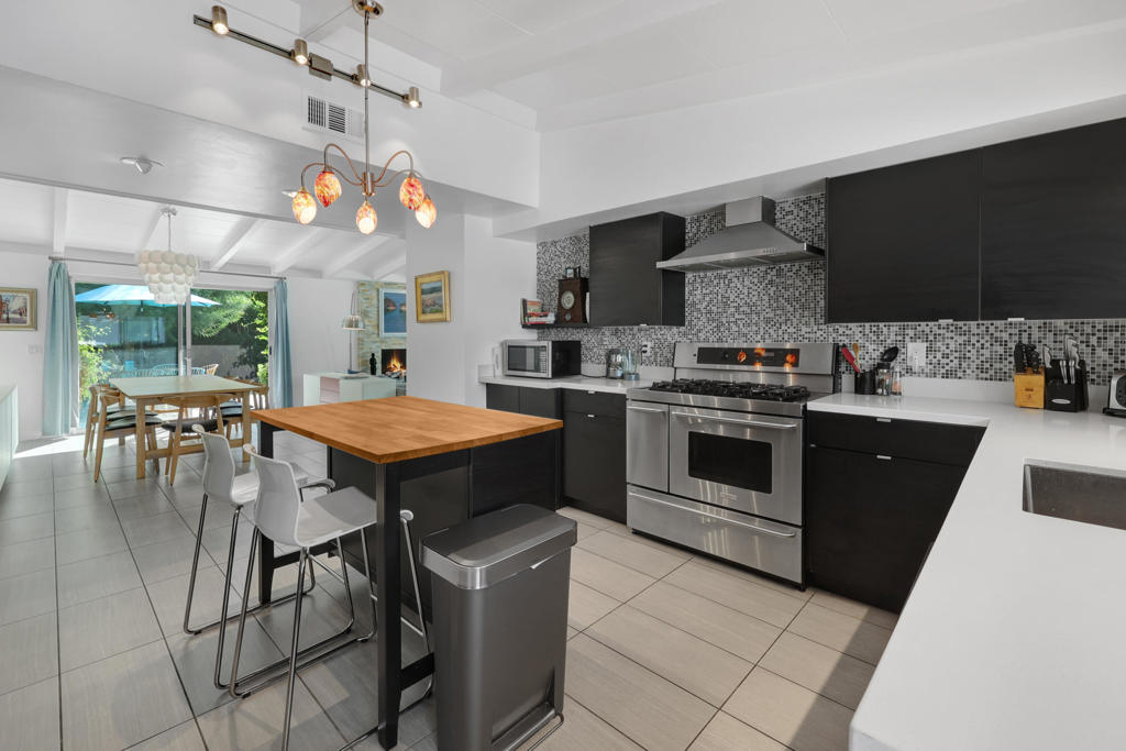 Magnesia Falls Cove - Residential