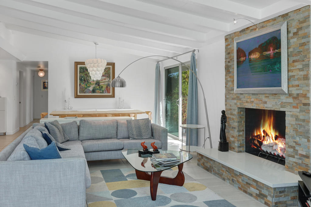 Magnesia Falls Cove - Residential