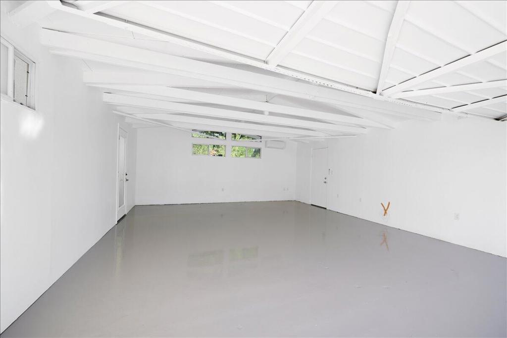 Magnesia Falls Cove - Residential