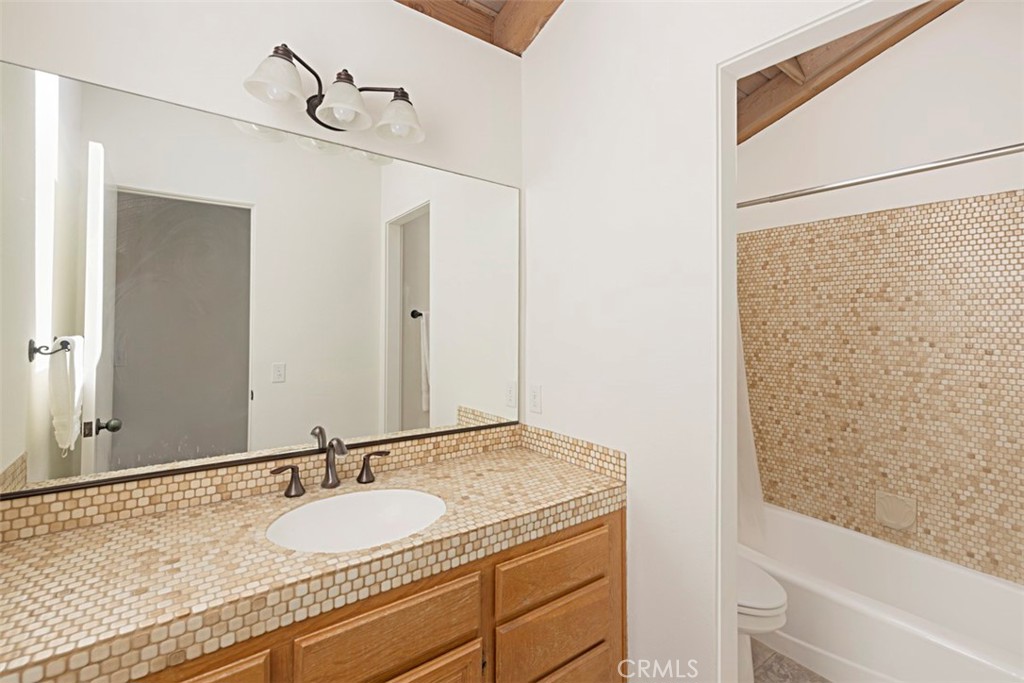Laguna Woods I (LW1) - Residential Lease
