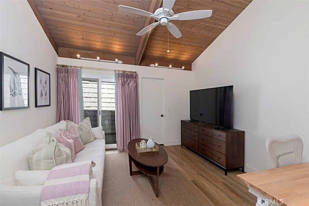 Laguna Woods I (LW1) - Residential Lease