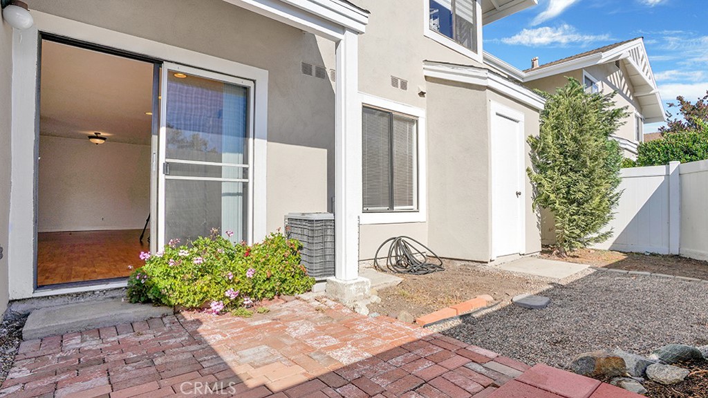 Tarocco - Residential Lease