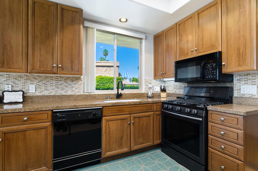Indian Wells C.C. - Residential