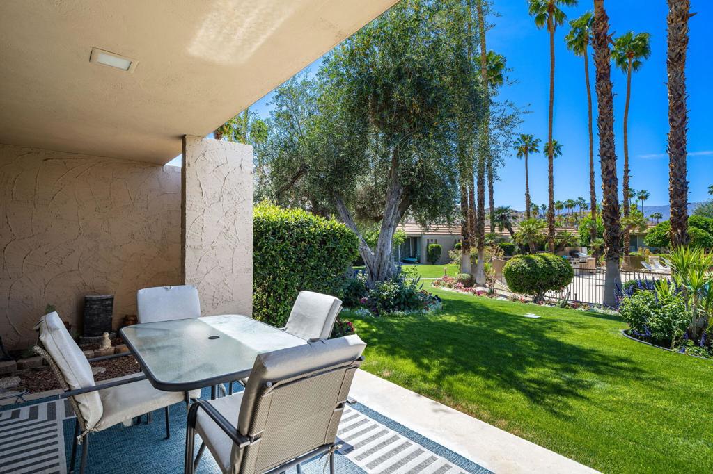 Indian Wells C.C. - Residential