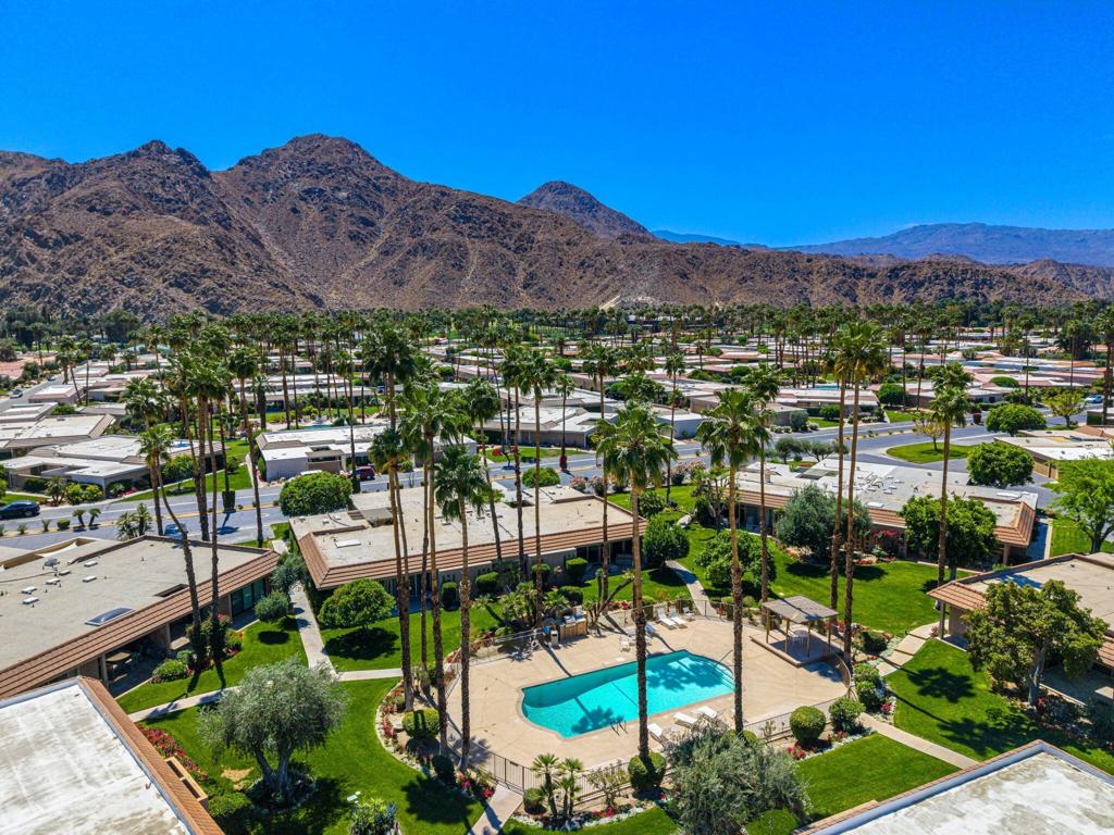 Indian Wells C.C. - Residential