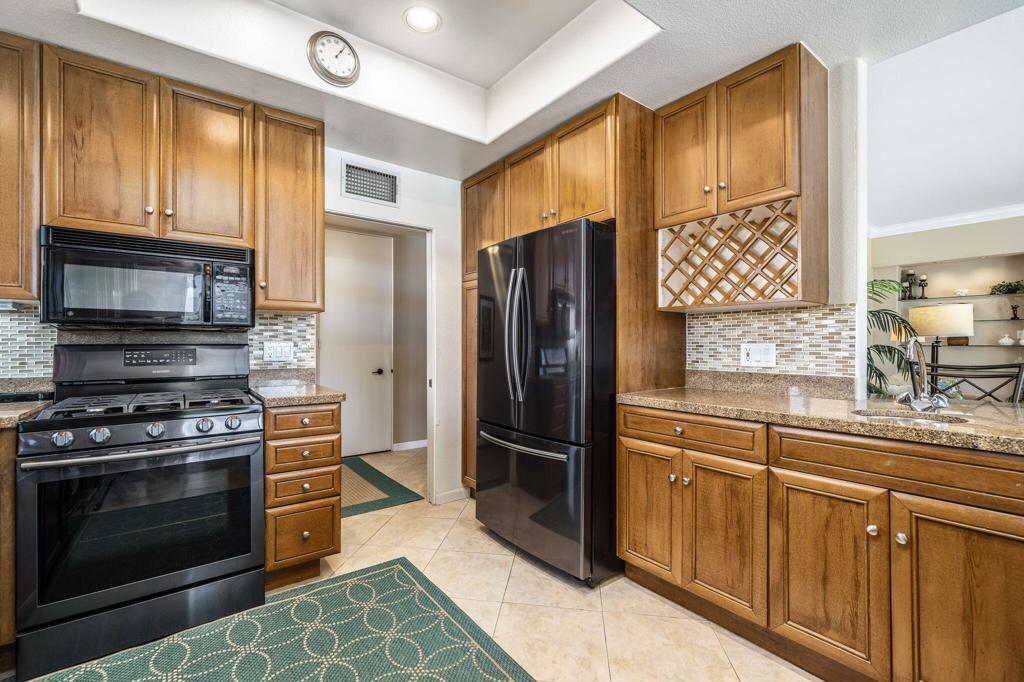 Indian Wells C.C. - Residential