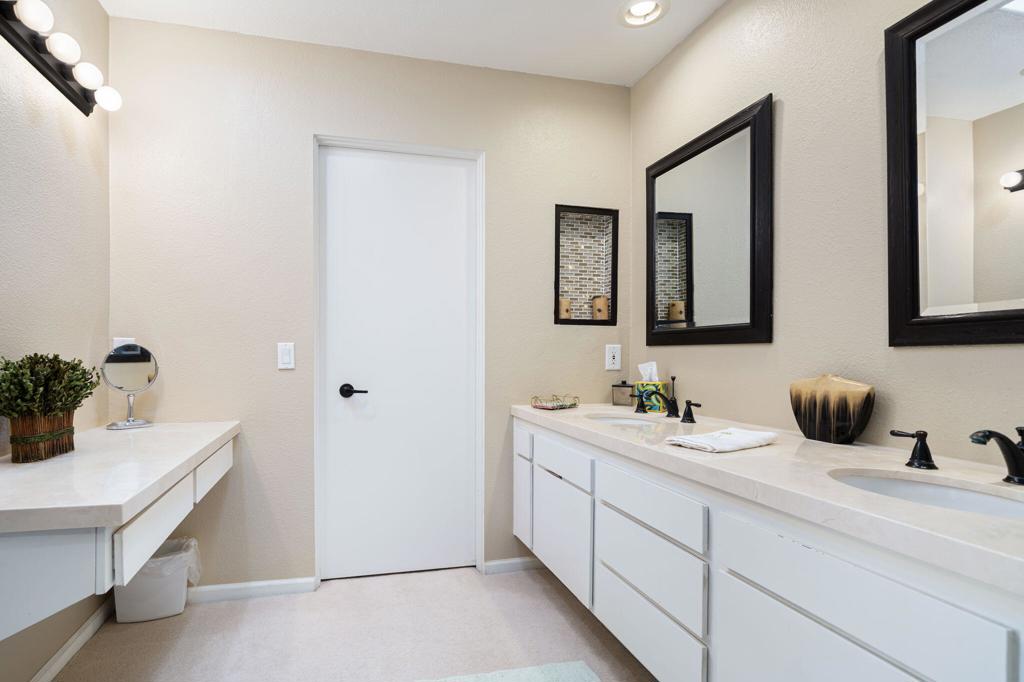 Indian Wells C.C. - Residential