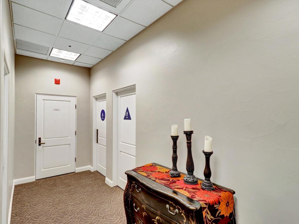 Vineyards Mtr Coach - Residential