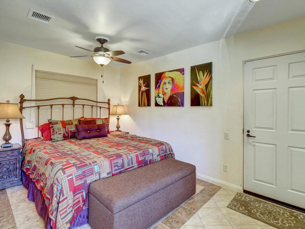 Vineyards Mtr Coach - Residential