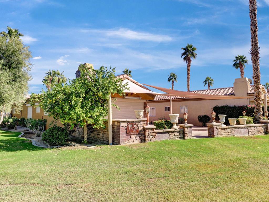 Vineyards Mtr Coach - Residential