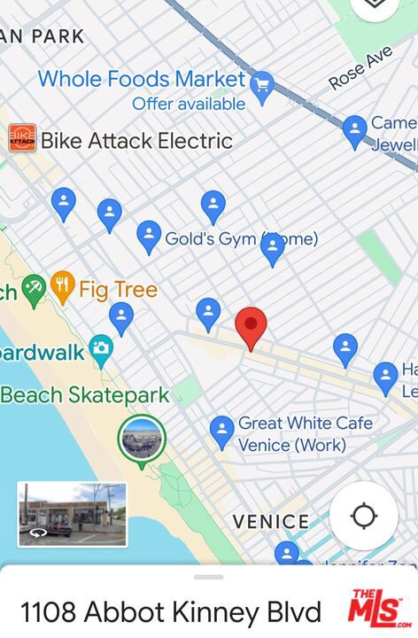 Main image without alt text