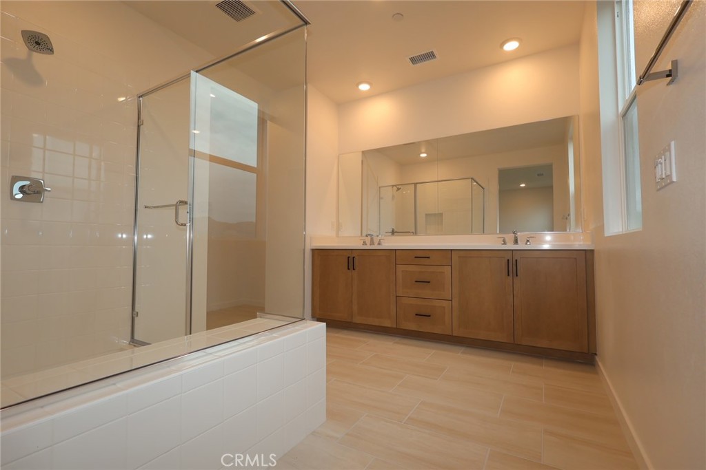 Calla (CALLA5P) - Residential