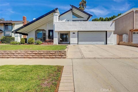 Photo of 2353 Burnside Street, Simi Valley, CA 93065 (MLS # SR26170290)