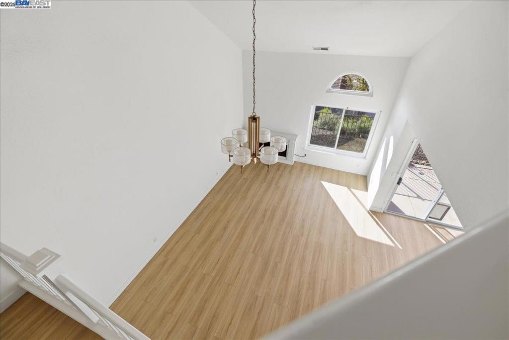 SUMMERSET - Residential