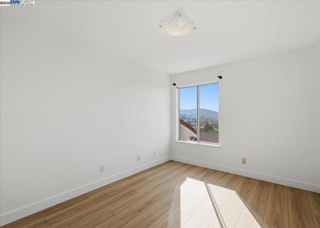 SUMMERSET - Residential