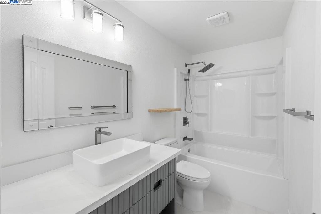 SUMMERSET - Residential