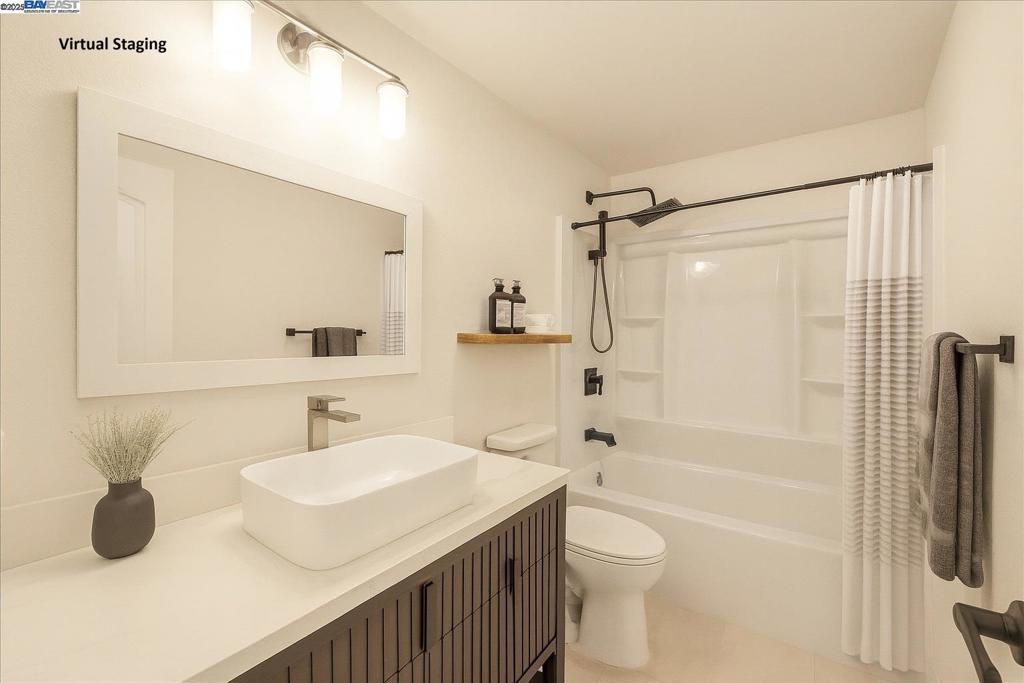 SUMMERSET - Residential