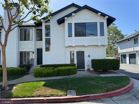 Photo of 25632 Paseo La Cresta, Laguna Niguel, CA 92677 (MLS # OC26084811)