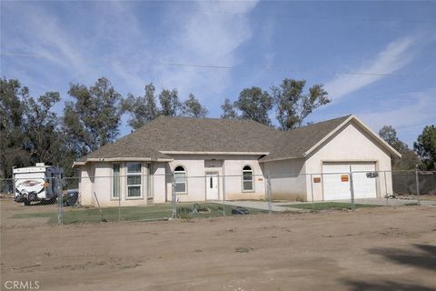 33390 Asbury Winchester CA 92596