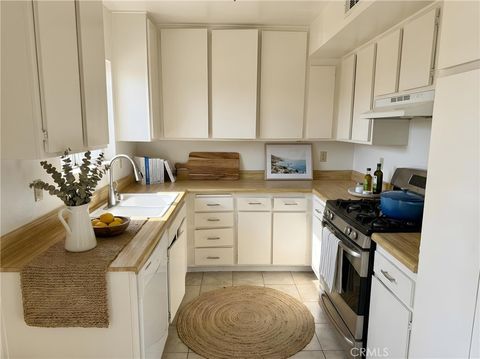 Tiny photo for 1273 San Simeon Court #1, Ventura, CA 93003 (MLS # PT26030865)