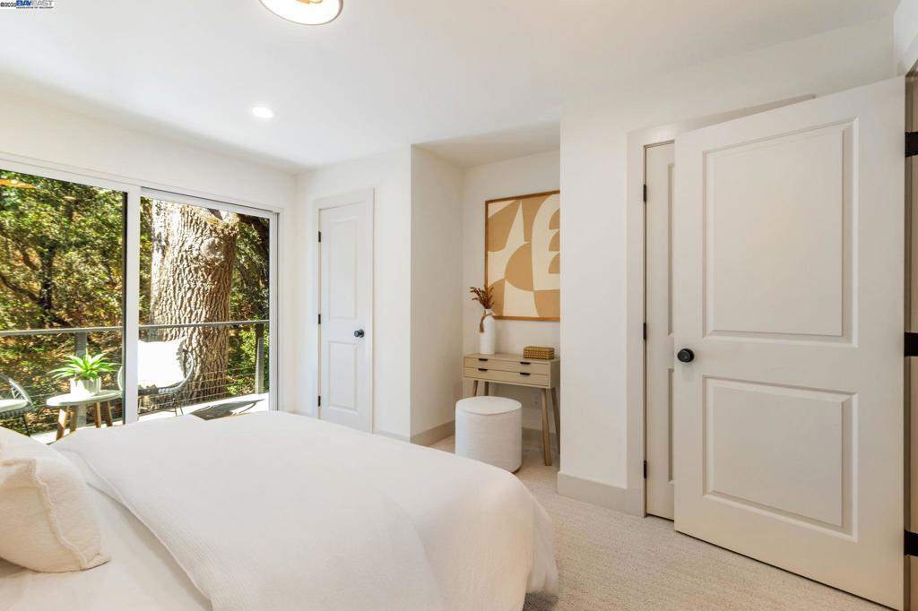 ORINDA HILLS - Residential