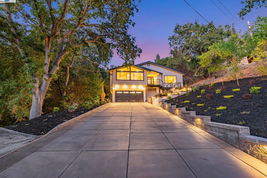ORINDA HILLS - Residential