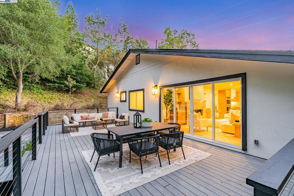 ORINDA HILLS - Residential