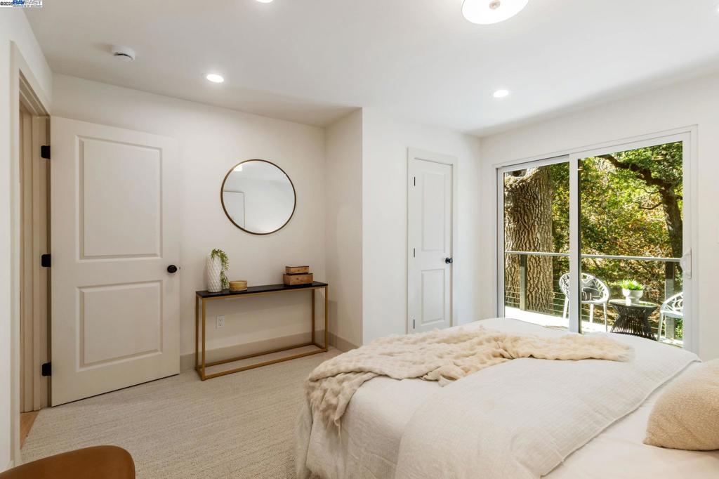 ORINDA HILLS - Residential