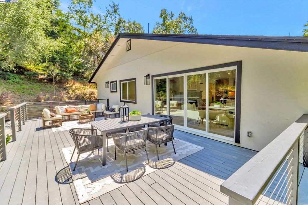 ORINDA HILLS - Residential