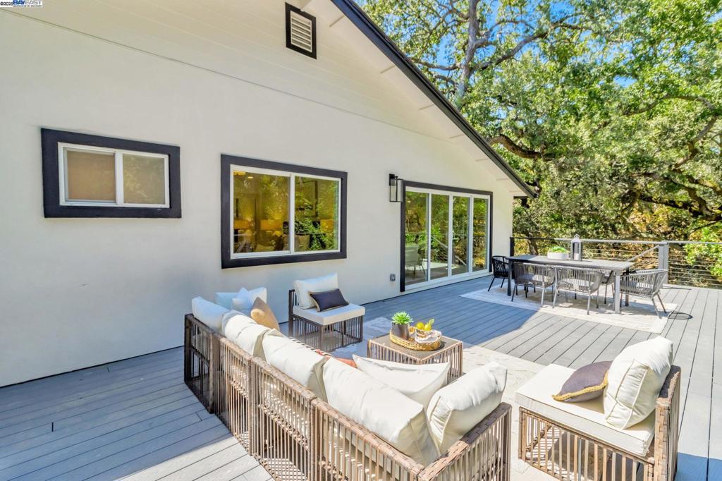 ORINDA HILLS - Residential