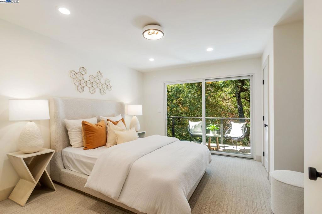 ORINDA HILLS - Residential