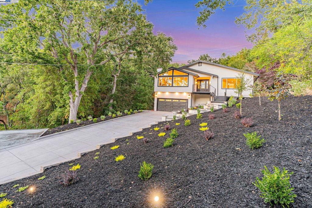 ORINDA HILLS - Residential