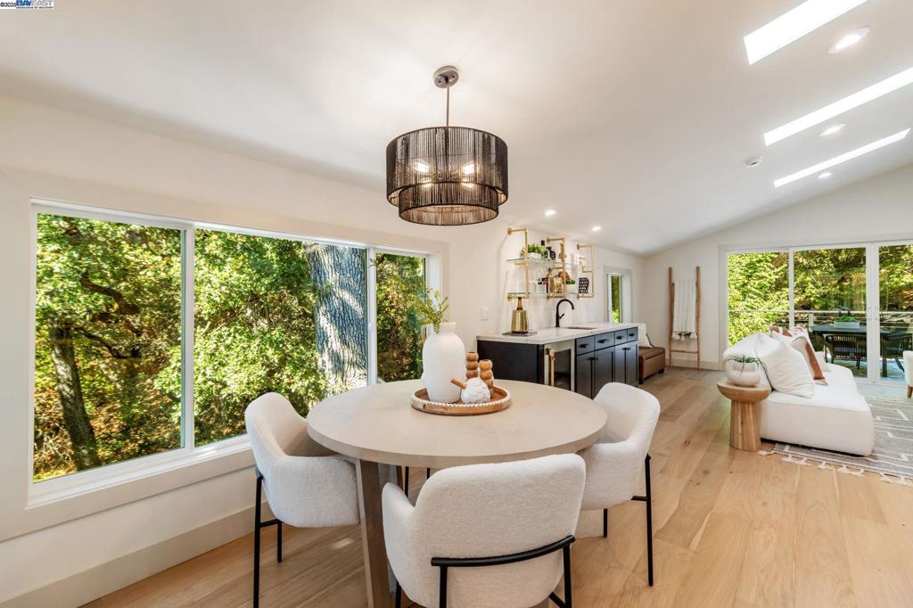 ORINDA HILLS - Residential