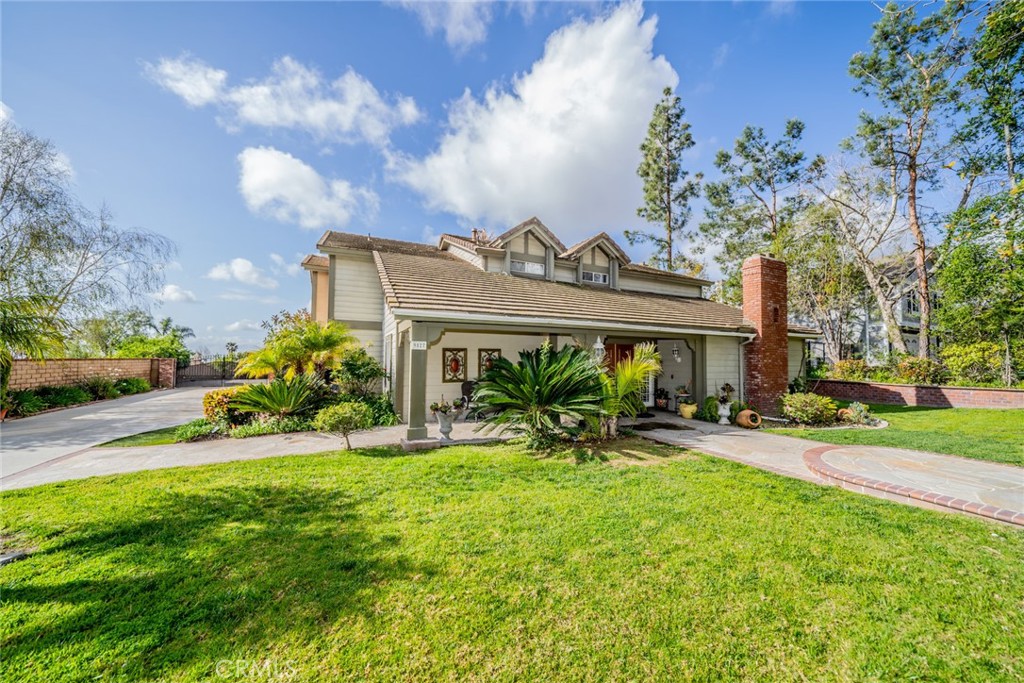 9527 Manzanita Dr.