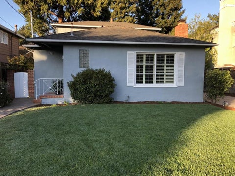 Photo of 1376 Johnson Street, Menlo Park, CA 94025 (MLS # ML82065730)