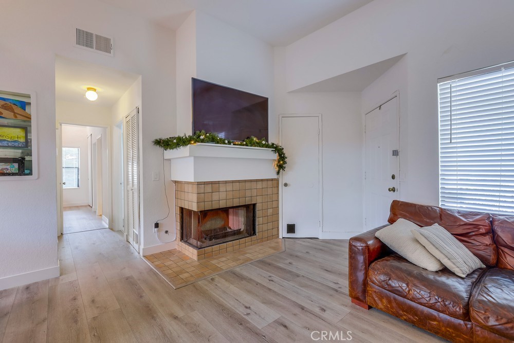 Crystal Cay (LH) (CC) - Residential Lease