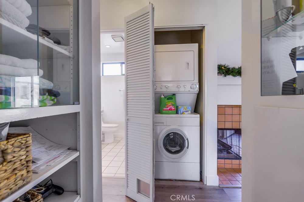 Crystal Cay (LH) (CC) - Residential Lease