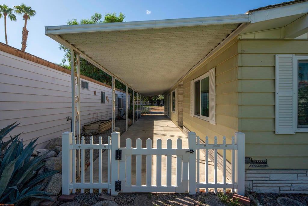 146 Lincoln Downs Street